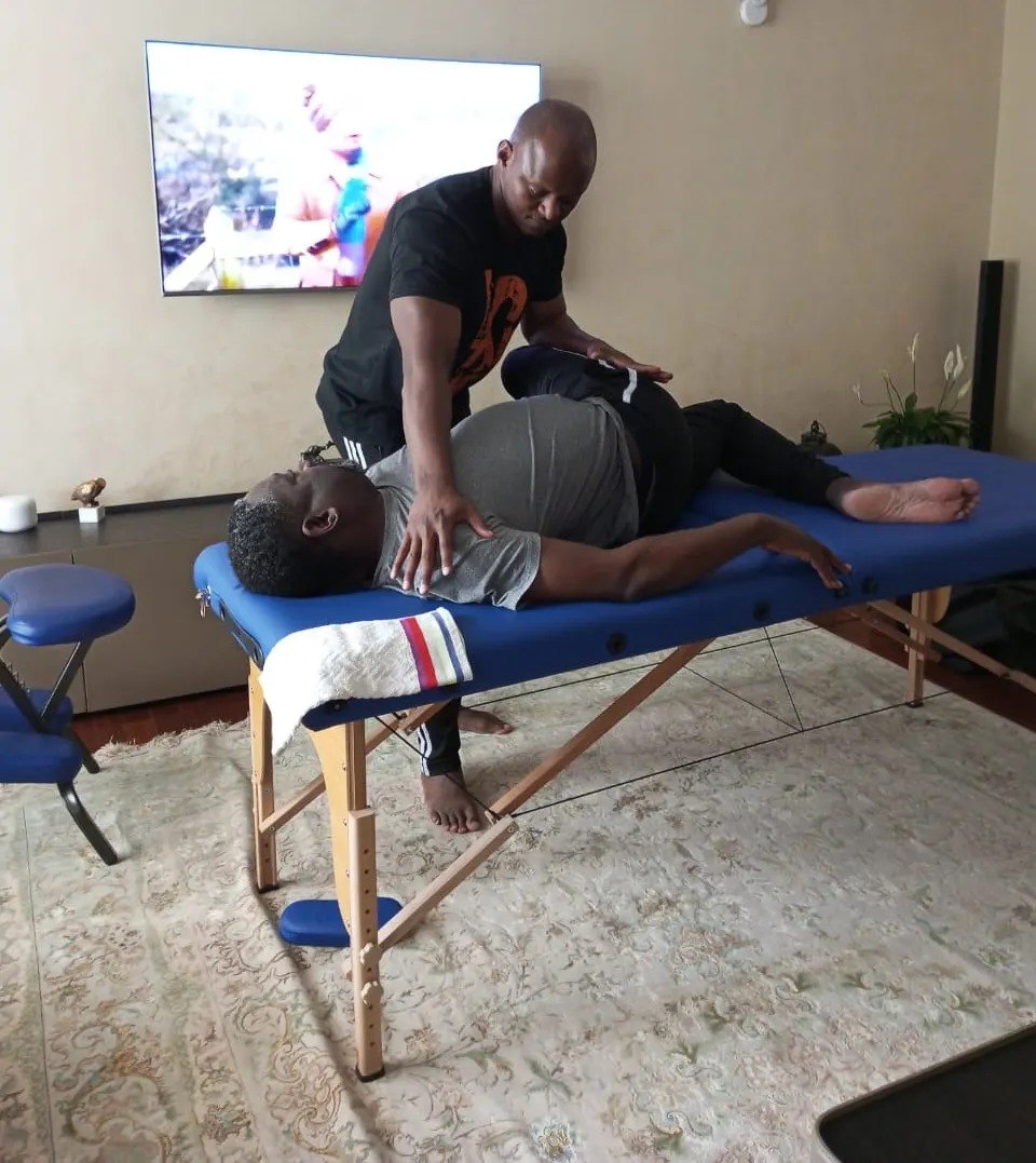 Assisted stretch therapy session